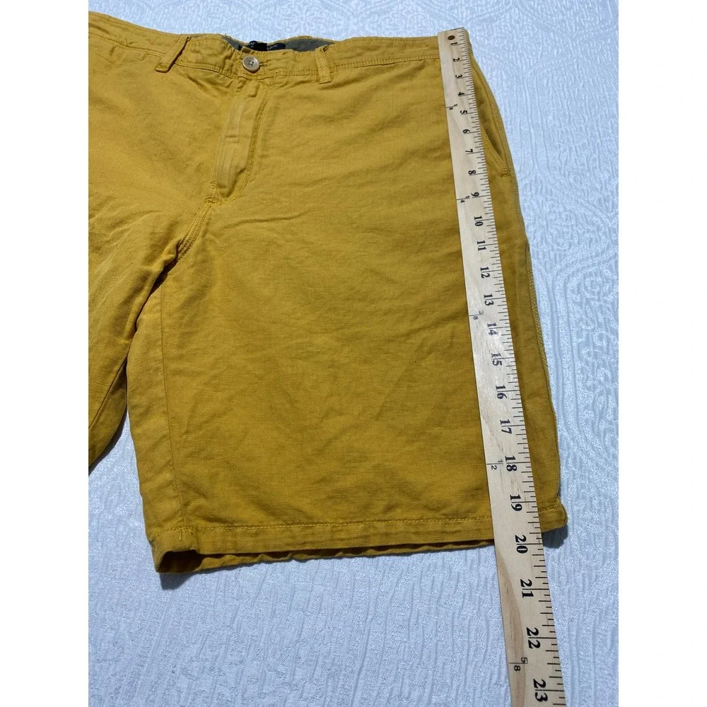 Banana Republic Aiden Short Mens 36 Mustard Yellow Herringbone Slim Chino Shorts
